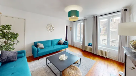 The Continental — Living room, INSEAD Fontainebleau housing, photo 2